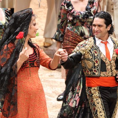 Carmen: Elīna Garanča (Carmen), Ildebrando D'Arcangelo (Escamillo)