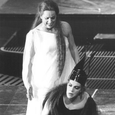 1987 als Waltraute in Götterdämmerung © Sabine Toepffer