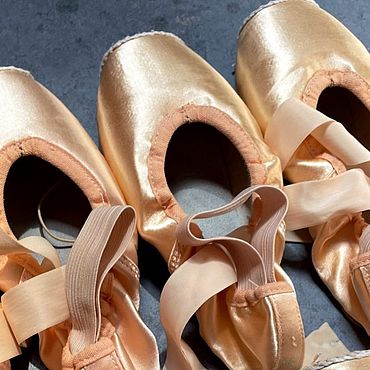 POINTE SHOE MYTH
