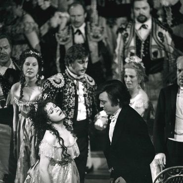 1975 La traviata (Foto: S. Toepffer)