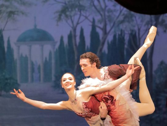 Der Nussknacker, Prisca Zeisel, Emilio Pavan © Wilfried Hösl