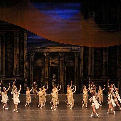 SPARTACUS - Ensemble (Foto: &copy; Wilfried H&ouml;sl)