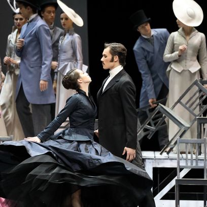 Anna Karenina, Ksenia Ryzhkova (Anna Karenina), Erik Murzagaliyev (Karenin)