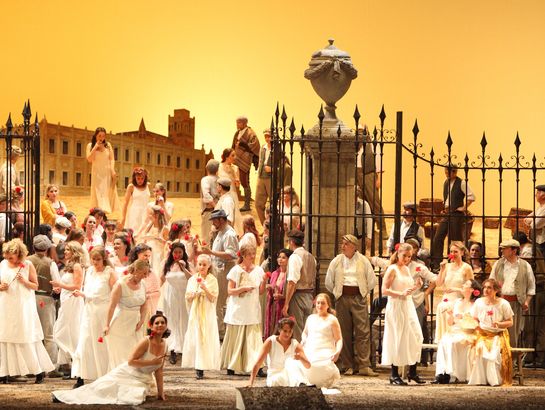 Carmen: Chor und Statisterie der Bayerischen Staatsoper