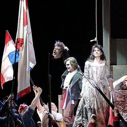 Andrea Ch&eacute;nier: Tim Kuypers (Mathieu), Anja Harteros (Maddalena di Coigny)