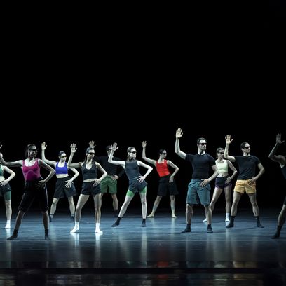 LE GRAND SOT: Ensemble c) Nicholas MacKay