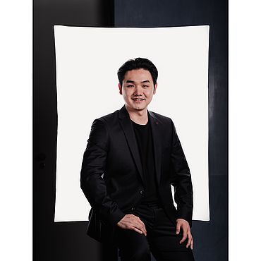Zhe Liu