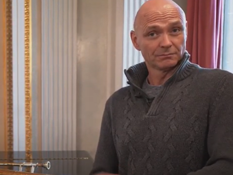 SVEN STRUNKEIT