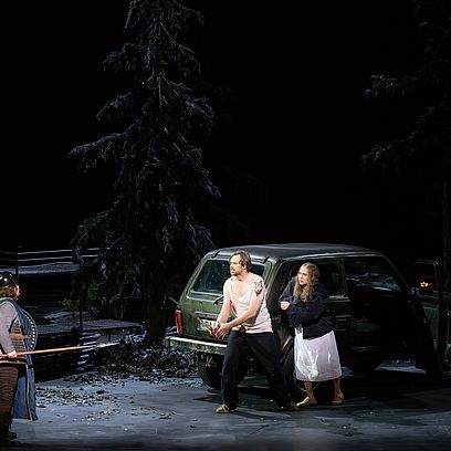 Br&uuml;nnhilde confronts Sieglinde and Siegmund.