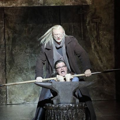 Siegfried: Egils Silins (Wanderer), Wolfgang Ablinger-Sperrhacke (Mime)
