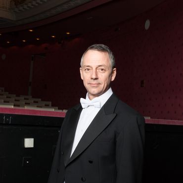 Yves Savary