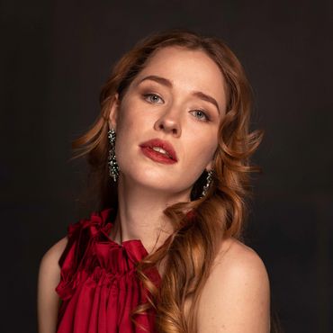 Xenia Puskarz Thomas