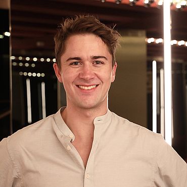 Joel Williams als "Nencio"