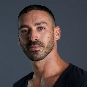 Robin Strona