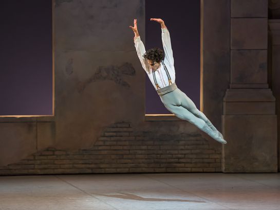 COPPÉLIA: Shale Wagman (Franz) c) S. Gherciu