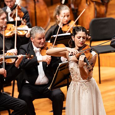 Mar&iacute;a Due&ntilde;as
