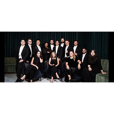 Photo of the members of the Opernstudios