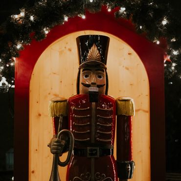 Editorial: Christmas on stage