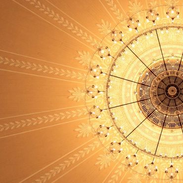 Kronleuchter im Nationaltheater