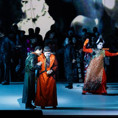 Turandot:  Y. Lee; V. Kowaljow; S. Zanetti
