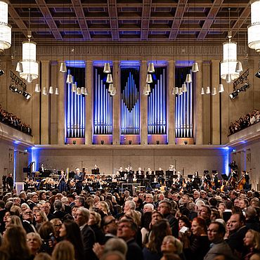 BMW ADVENT BENEFIT CONCERT