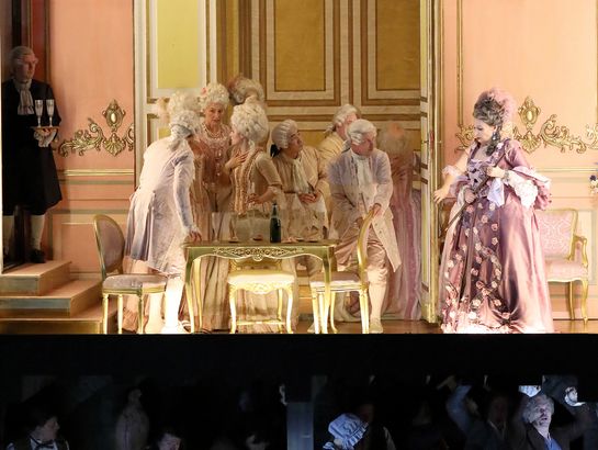 Andrea Chénier: Doris Soffel (Gräfin di Coigny), Chor der Bayerischen Staatsoper