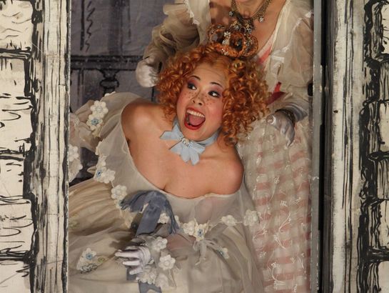 La Cenerentola: Eri Nakamura (Clorinda), Paola Gardina (Tisbe)