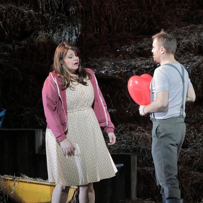 Selene Zanetti (Marie) und Pavol Breslik (Hans)
