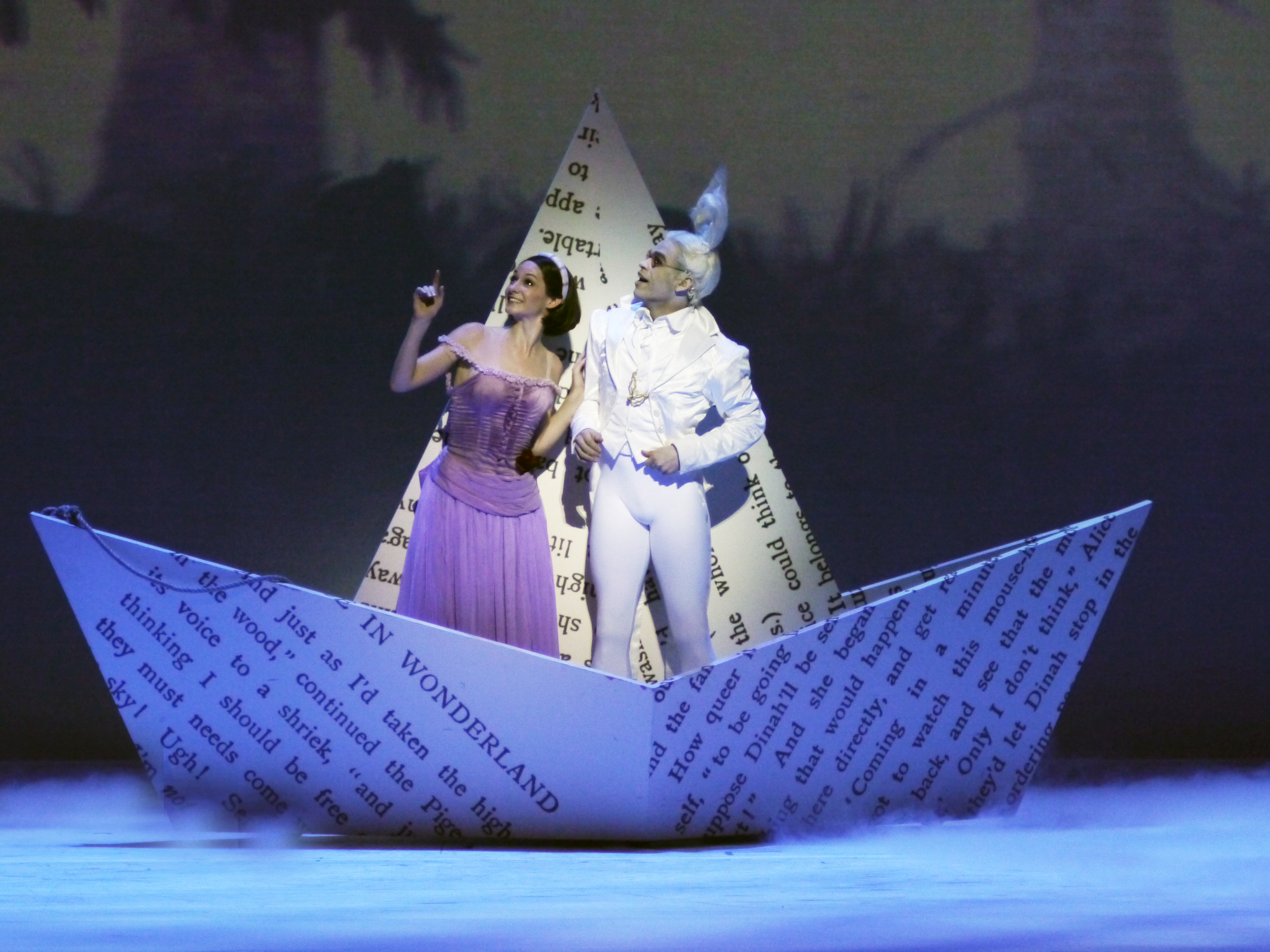 Alice im Wunderland, Summerscales, Acosta, &copy; C. Tandy