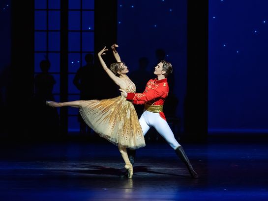 CINDERELLA - Julian MacKay, Madison Young