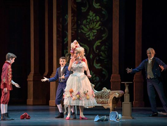 CINDERELLA - Ensemble c) S. Gherciu