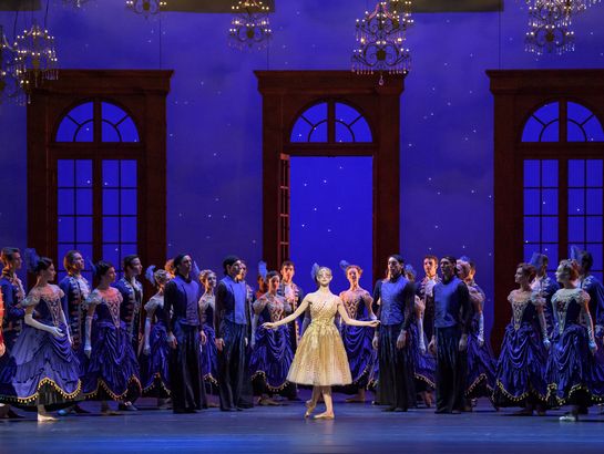 CINDERELLA - Ensemble c) S. Gherciu