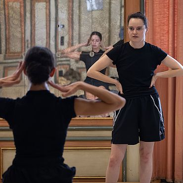 EMMA PORTNER: A NEW FEMALE VOICE IN 21ST CENTURY BALLET